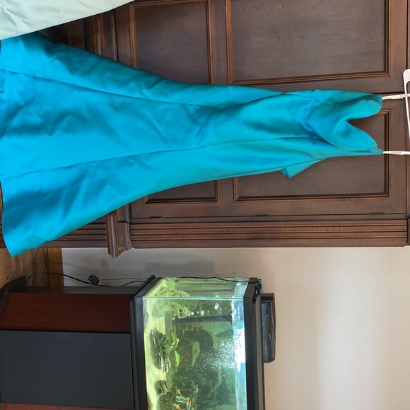 Blush brand teal green absolutely gorgeous strapless mermaid dress - Picture 3 of 4